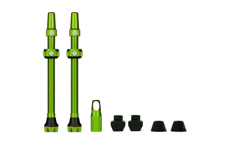 Muc-Off Tubeless Valves in Green-2